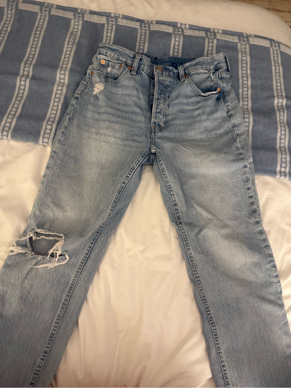 Womens Gap jeans - Picture 3 of 5